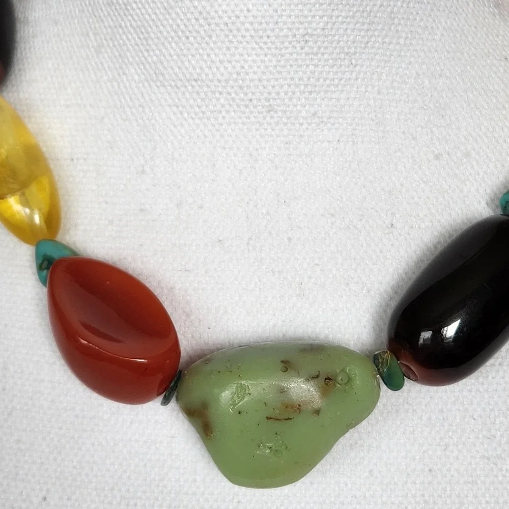 Chunky Lightweight Collar Necklace 17